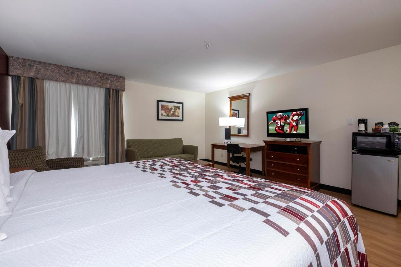 Red Roof Inn ホーマ エクステリア 写真
