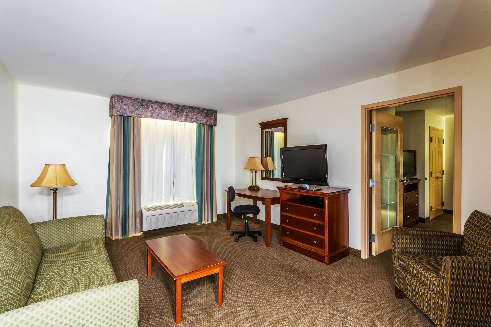 Red Roof Inn ホーマ エクステリア 写真